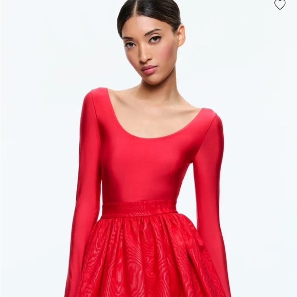 Alice + Olivia
Chara Long
Sleeve Minidress , Red size 0, Sample, New with tag. - Picture 7 of 11